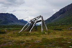 Singistugorna - Kaitumjaure; 1/2 Tag; Sauna (NEU!) und Shop in der Hütte; Entfernung 13 km; etwas eintöniges Tal; auf den letzten Kilometer wird der Weg aber wieder interessanter; bewölkt, ganz kurz leichter Regen